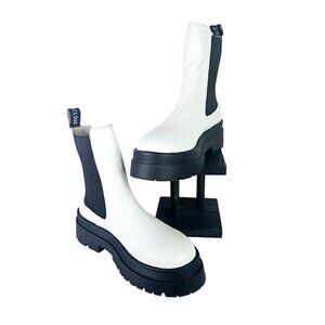 Mousse & Cloud White & Black Chelsea Biena Ankle-Boots, Made in Spain, Sz 10